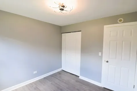 1305 Bamburg Court Hanover Park IL 60133