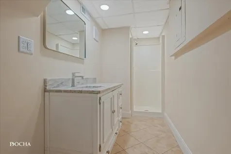 312 Oak Street North Aurora IL 60542