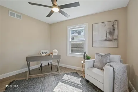 312 Oak Street North Aurora IL 60542