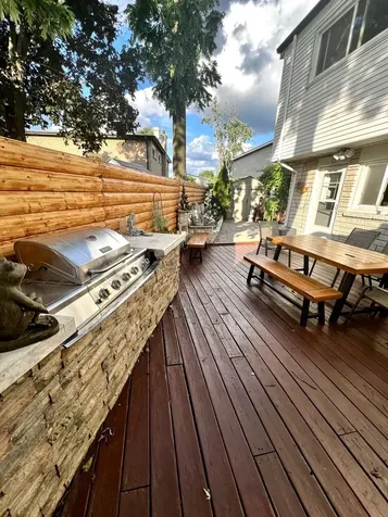 352 Dover Lane Des Plaines IL 60018