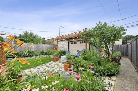 4334 North Mason Avenue Chicago IL 60634