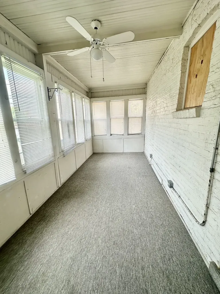 3542 North Nottingham Avenue Chicago IL 60634
