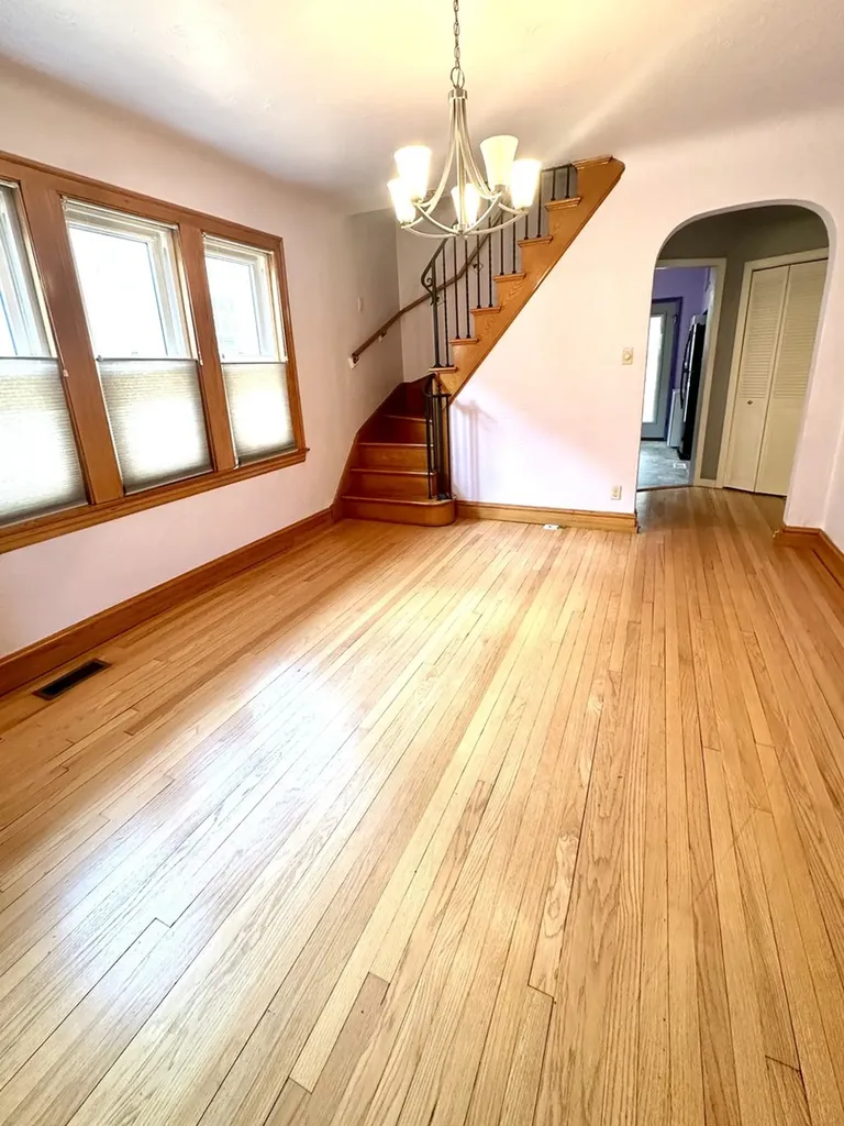 3542 North Nottingham Avenue Chicago IL 60634