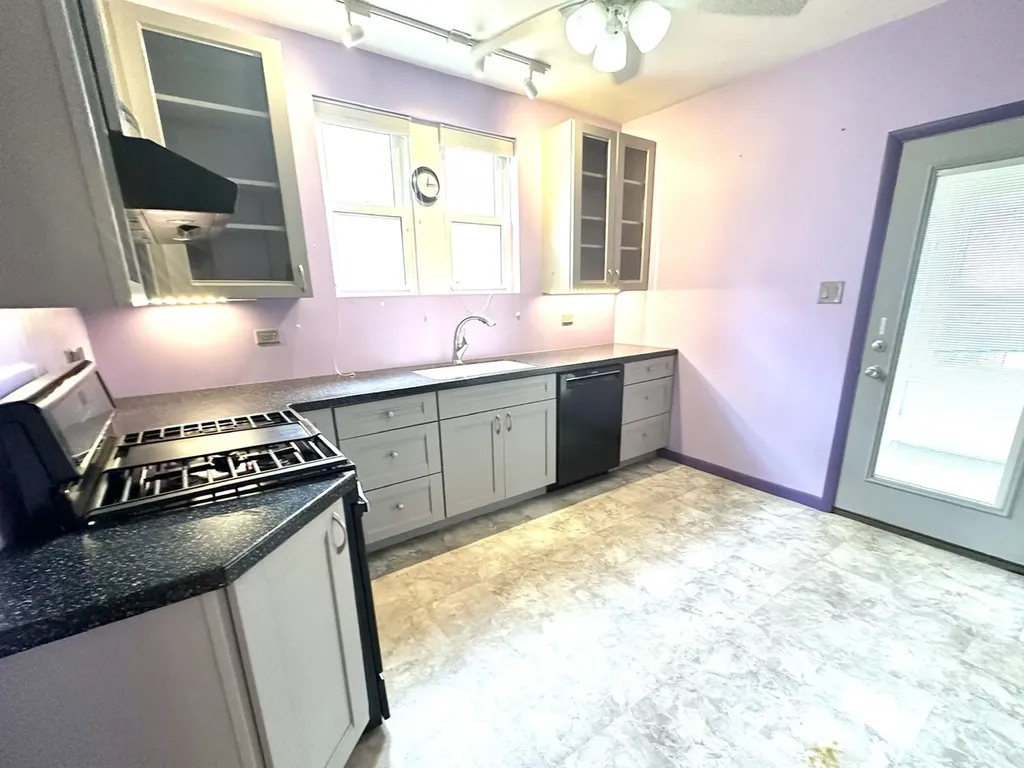 3542 North Nottingham Avenue Chicago IL 60634
