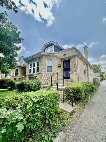3542 North Nottingham Avenue Chicago IL 60634