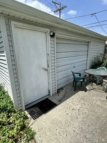 3542 North Nottingham Avenue Chicago IL 60634