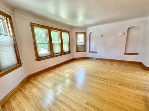 3542 North Nottingham Avenue Chicago IL 60634