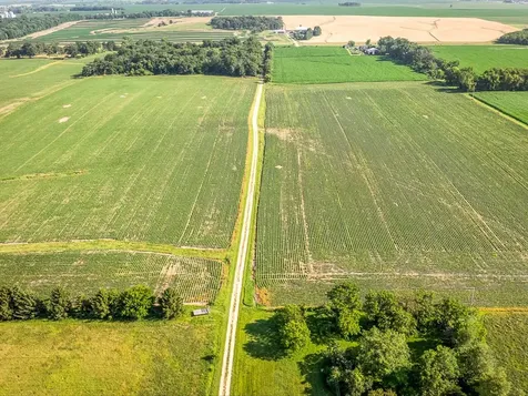 4206 West West Grove Road Leaf River IL 61047