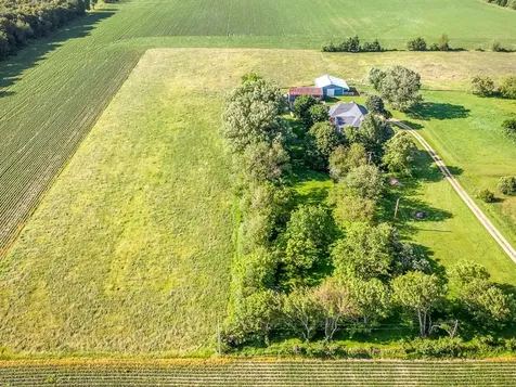 4206 West West Grove Road Leaf River IL 61047