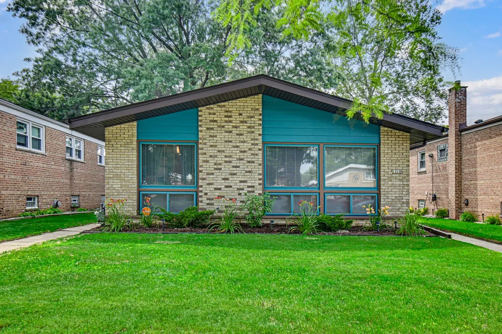 14340 Ingleside Avenue Dolton IL 60419