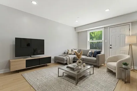 6523 South Ellis Avenue Chicago IL 60637
