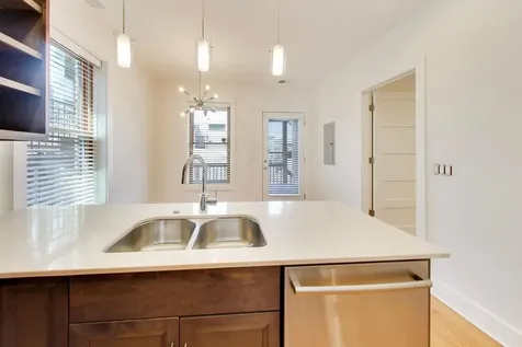 2132 North Oakley Avenue Chicago IL 60647