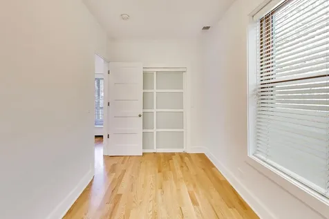 2132 North Oakley Avenue Chicago IL 60647