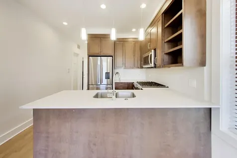 2132 North Oakley Avenue Chicago IL 60647