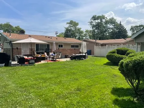 671 River Drive Calumet City IL 60409