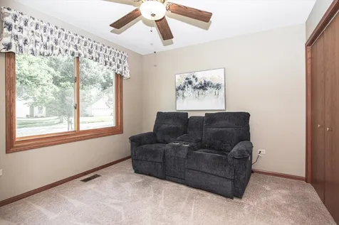 2039 Belvidere Line Drive Elgin IL 60123