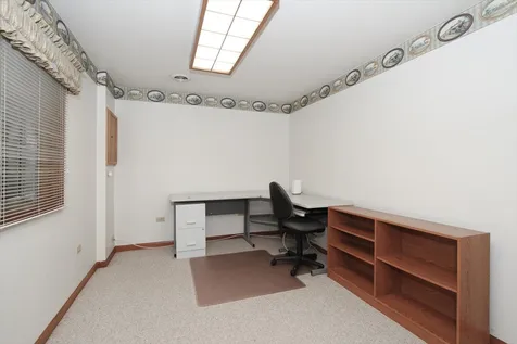 2039 Belvidere Line Drive Elgin IL 60123