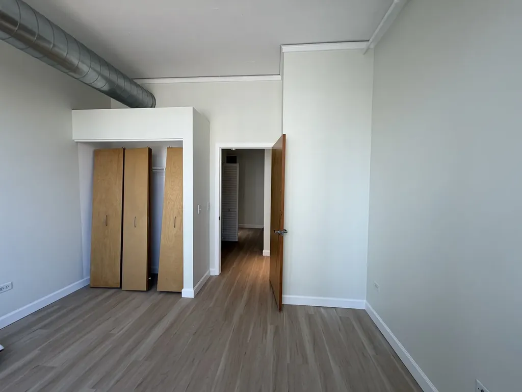 1819 South Michigan Avenue Chicago IL 60616