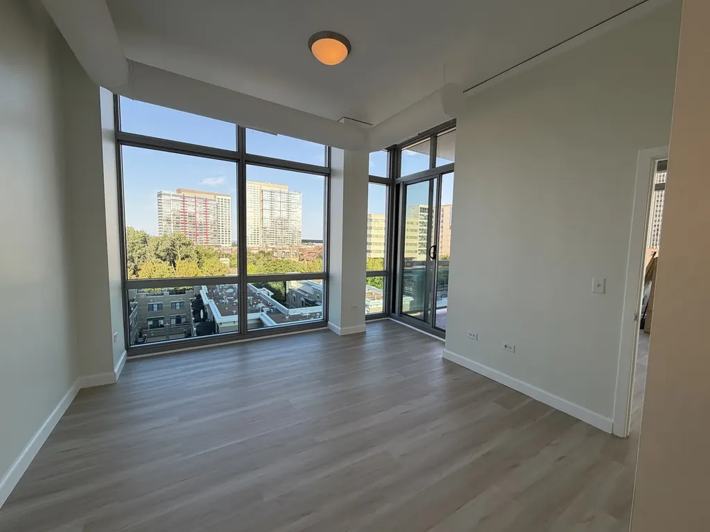 1819 South Michigan Avenue Chicago IL 60616