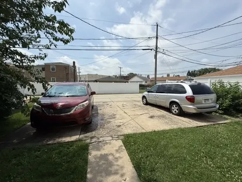 7553 West Monroe Street Niles IL 60714