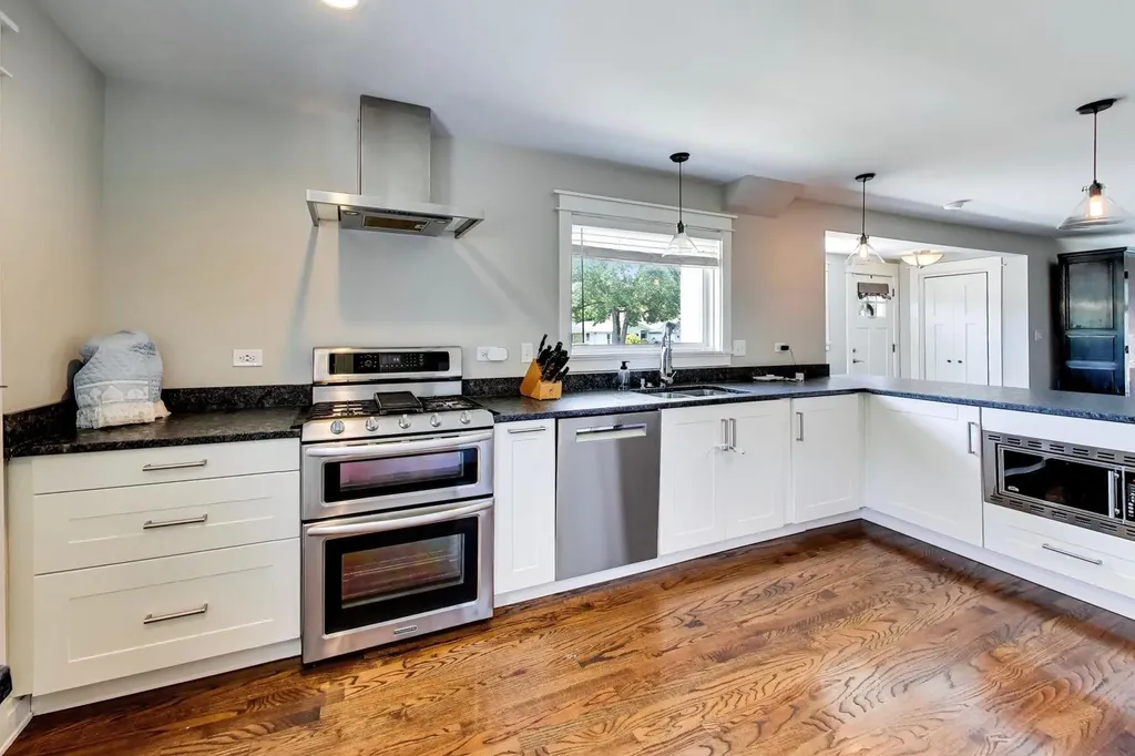703 Webster Avenue Wheaton IL 60187