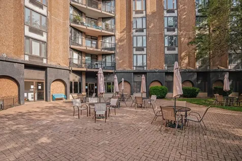 1 Renaissance Place Palatine IL 60067