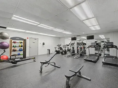 1 Renaissance Place Palatine IL 60067
