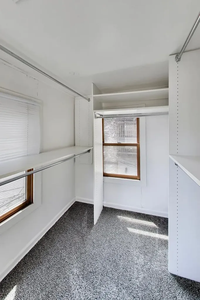 3807 North Alta Vista Terrace Chicago IL 60613