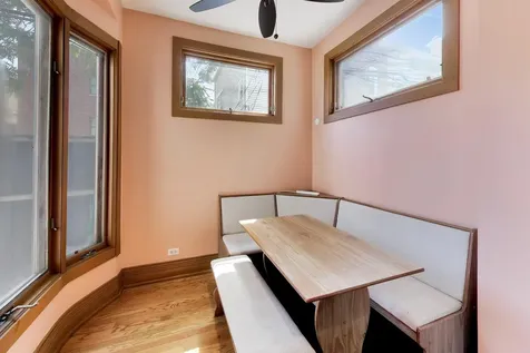 3807 North Alta Vista Terrace Chicago IL 60613