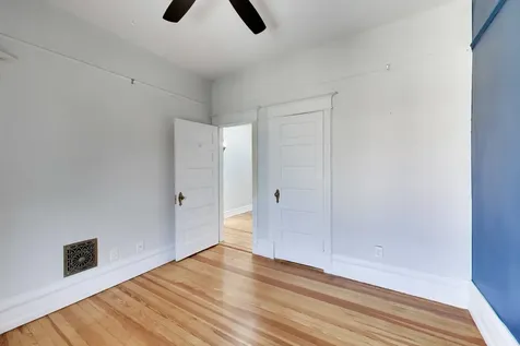 3807 North Alta Vista Terrace Chicago IL 60613