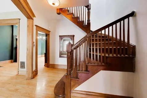 3807 North Alta Vista Terrace Chicago IL 60613
