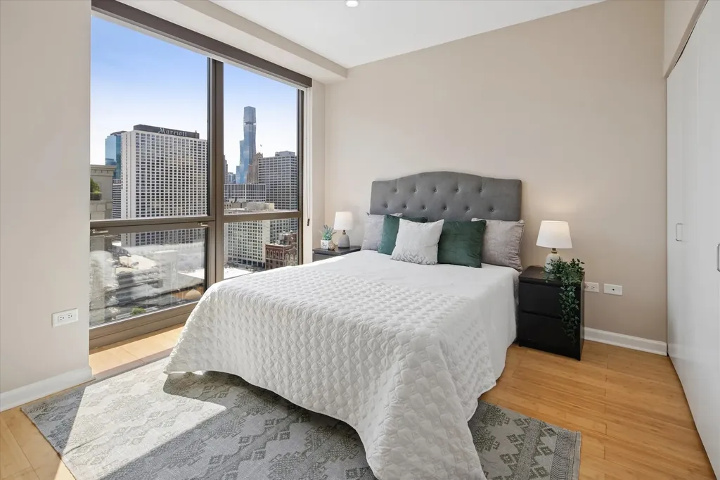 635 North Dearborn Street Chicago IL 60654