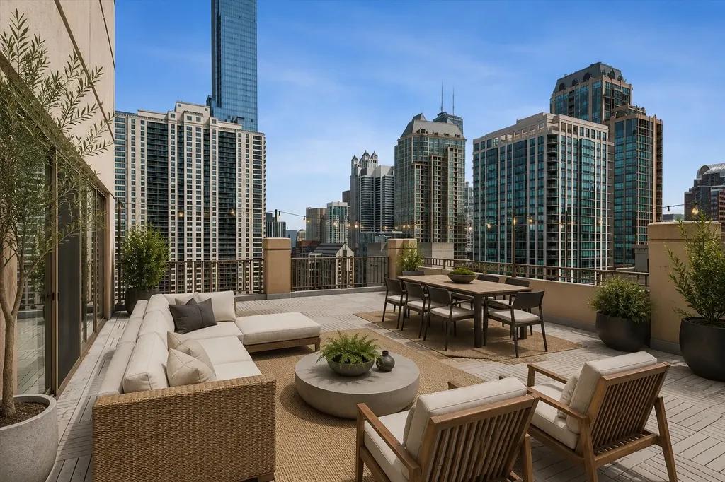 635 North Dearborn Street Chicago IL 60654