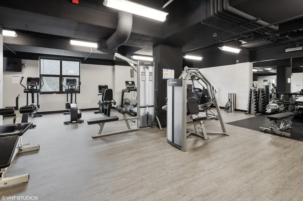 635 North Dearborn Street Chicago IL 60654