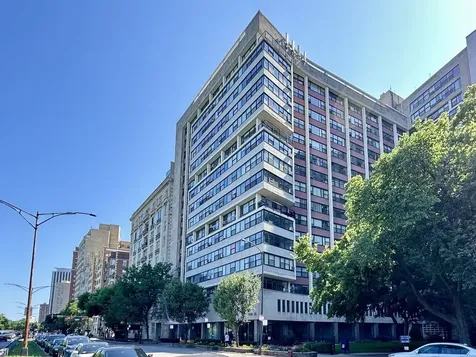 3410 North Lake Shore Drive Chicago IL 60657