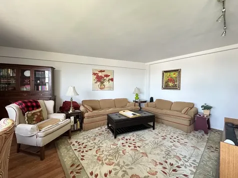 3410 North Lake Shore Drive Chicago IL 60657