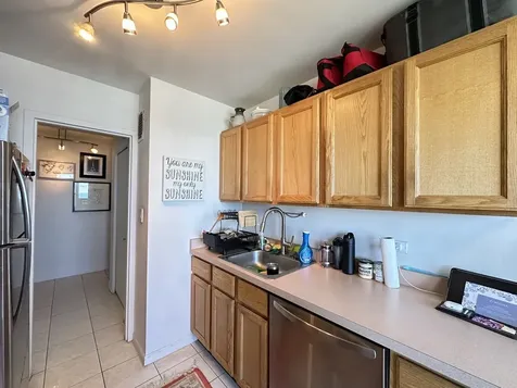 3410 North Lake Shore Drive Chicago IL 60657