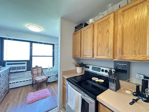 3410 North Lake Shore Drive Chicago IL 60657