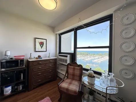3410 North Lake Shore Drive Chicago IL 60657
