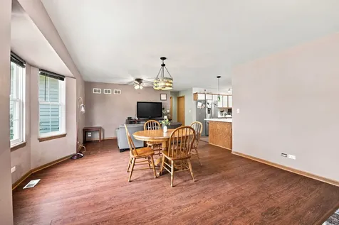603 Davidson Drive Minooka IL 60447