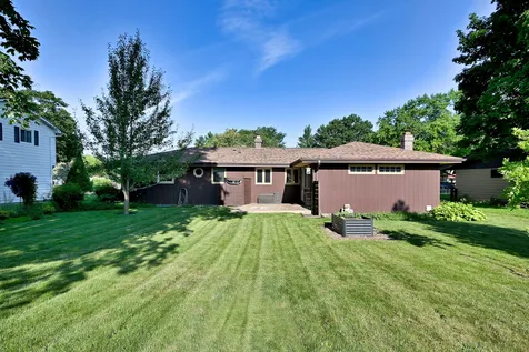 59 South Jane Drive Elgin IL 60123