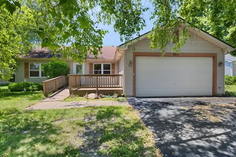 640 Lilac Drive Algonquin IL 60102