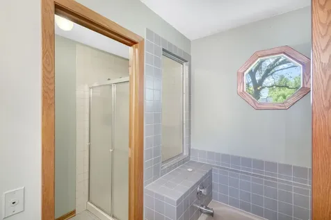 640 Lilac Drive Algonquin IL 60102