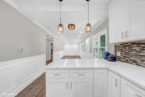28069 North Lake Drive Wauconda IL 60084