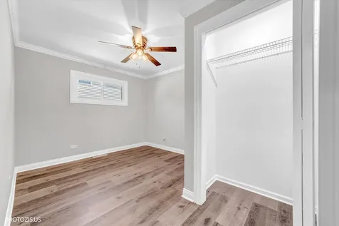 28069 North Lake Drive Wauconda IL 60084