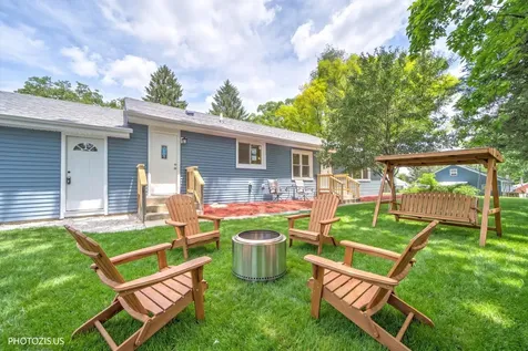 28069 North Lake Drive Wauconda IL 60084