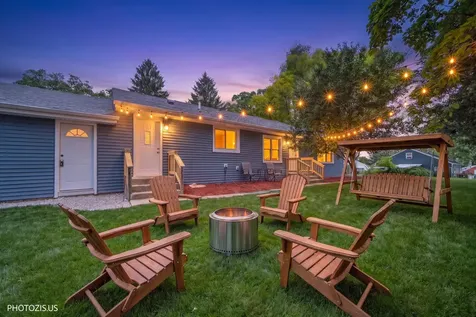 28069 North Lake Drive Wauconda IL 60084