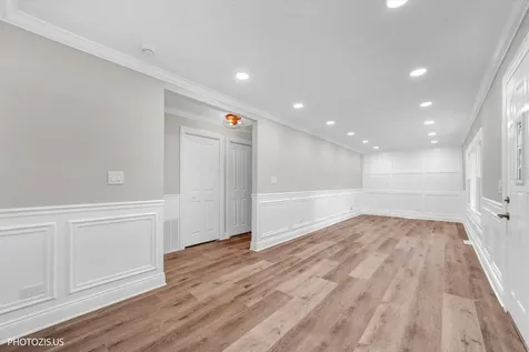 28069 North Lake Drive Wauconda IL 60084