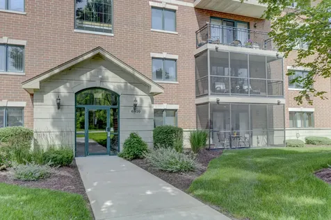 6810 West Winding Trail Oak Forest IL 60452