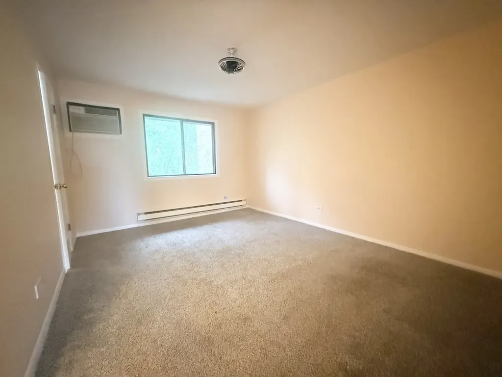200 South Waters Edge Drive Glendale Heights IL 60139